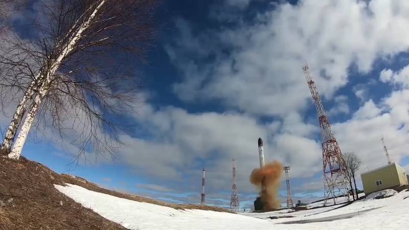 Испытания МБР «Сармат» накануне завершения Испытания МБР «Сармат» накануне завершения оружие