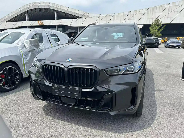  живые фото BMW X5 Sport Night Edition