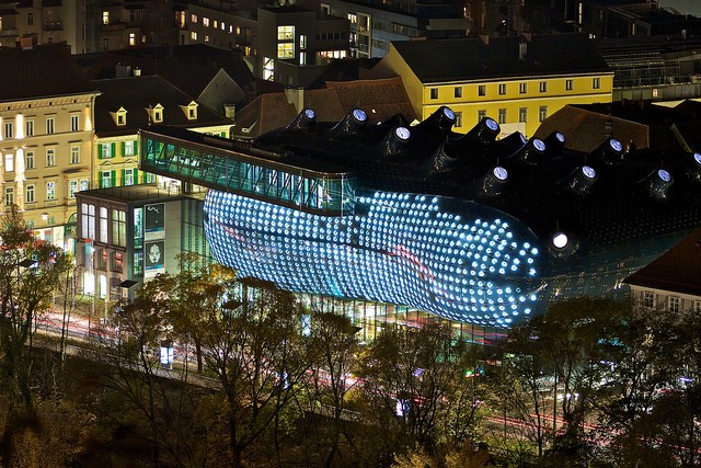 Музей Кунстхаус в Граце, Австрия Музей Кунстхаус в Граце, Австрия авиатур