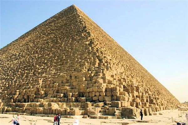 piramidi-taini-1.jpg