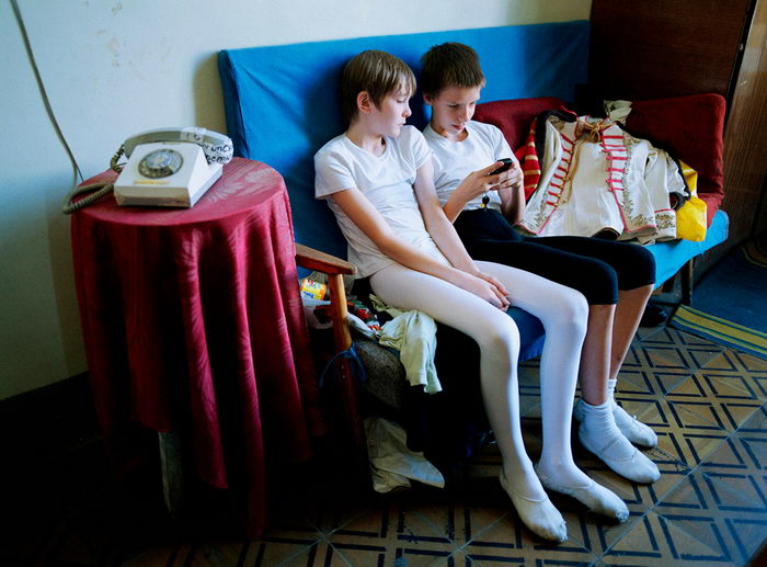 Ученики балетной школы в фотографиях Rachel Papo. Каждодневный труд через боль и отчаяние Ученики балетной школы в фотографиях Rachel Papo. Каждодневный труд через боль и отчаяние