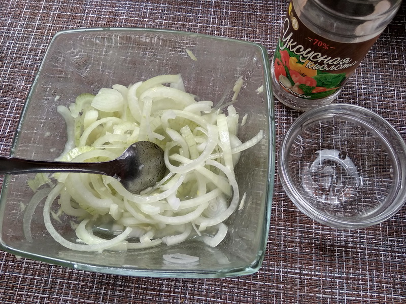 «Луковая свеколка» - невероятно простой, вкусный и недорогой салат от моей подруги-пенсионерки