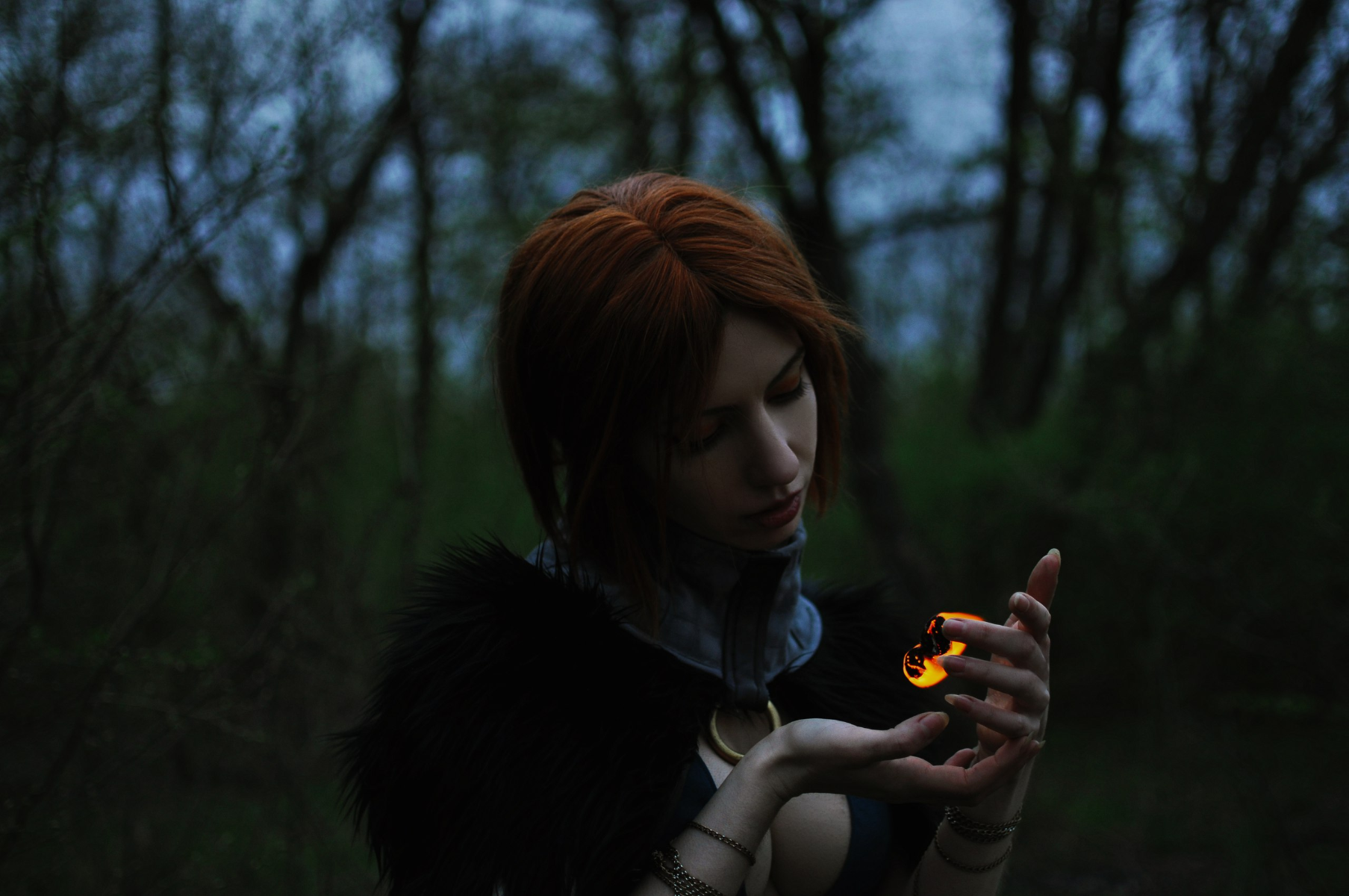 Косплей. Серый Страж - Героиня Ферелдена из Dragon Age: Начало Игры,косплей