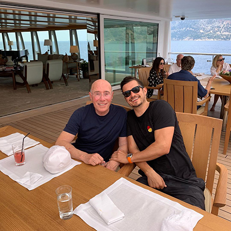 Кэти Перри и Орландо Блум отдыхают в Испании вместе с Дашей Жуковой и Ставросом Ниархосом: новые фото Звездные пары