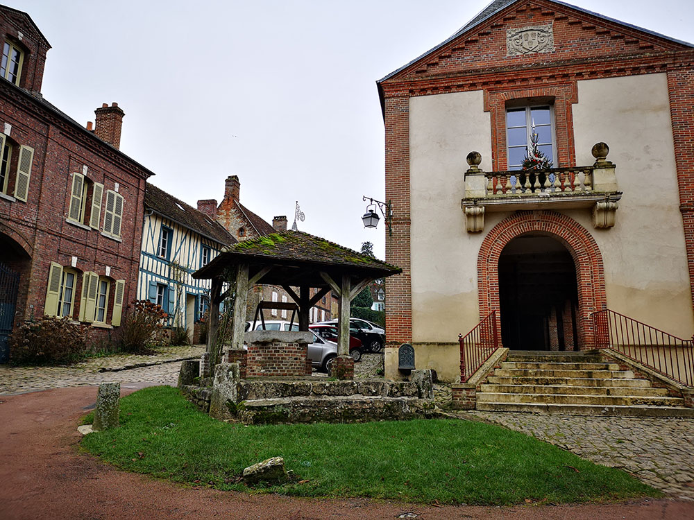 Жерберуа  – деревня роз в Пикардии авиатур