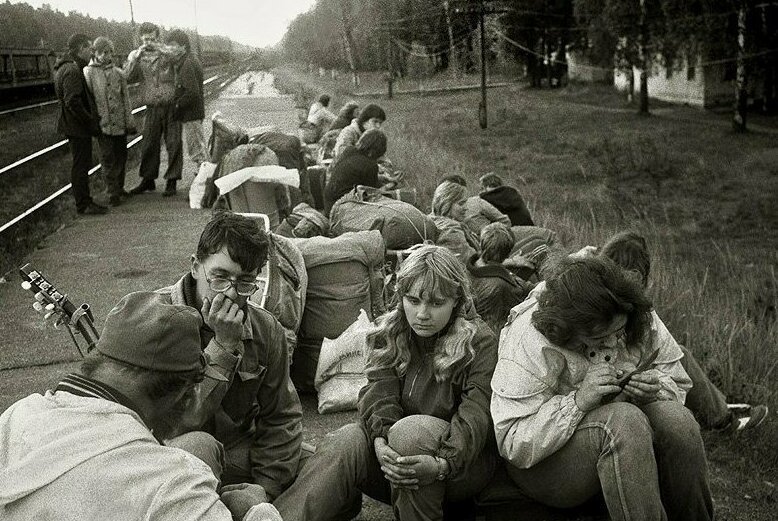 Девяностые в российской провинции Девяностые в российской провинции ретро,СССР