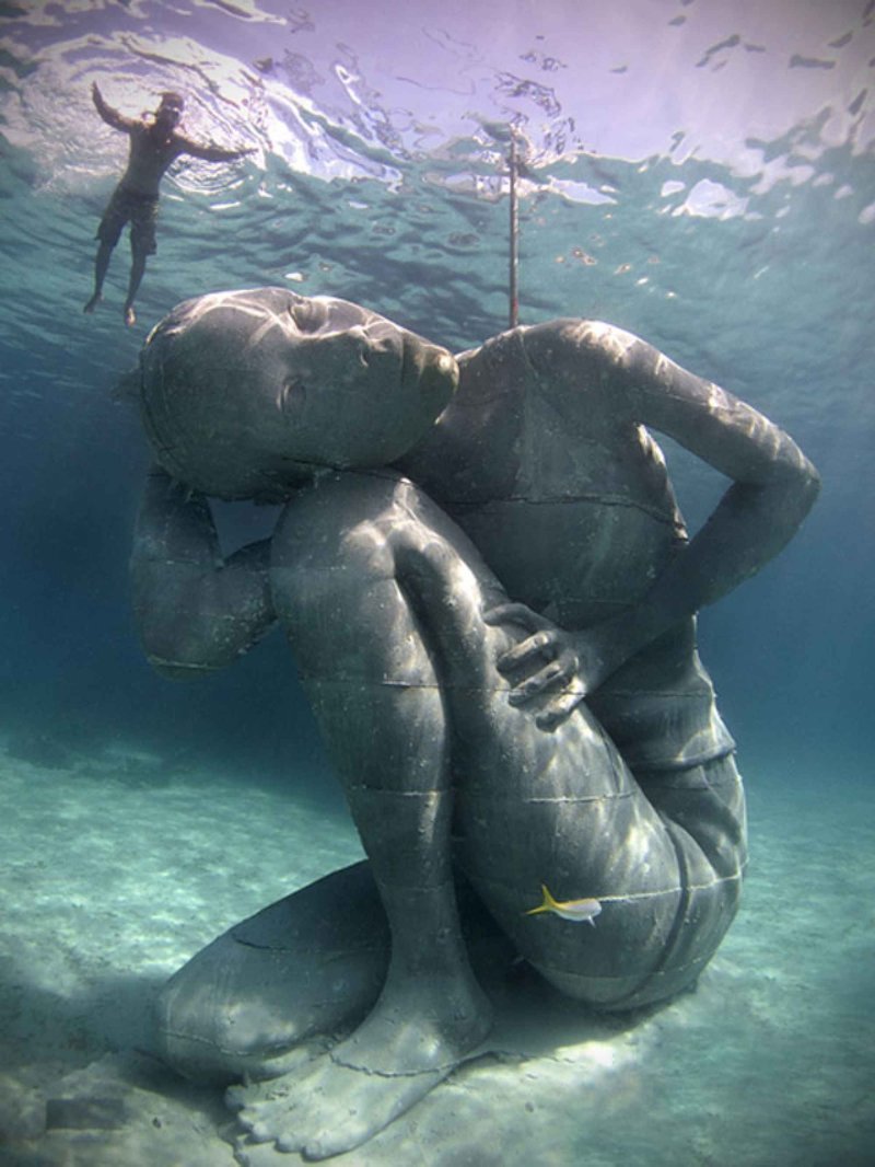 Подводная статуя классные фотографии, необычные фотографии, удивительные фотографии, фото без фотошопа