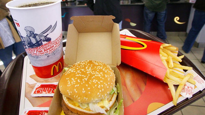 Чем «Макдоналдс» кормит русских: страшная правда об американской еде