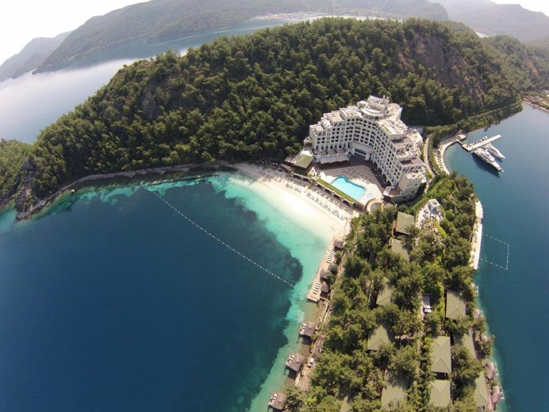 Турецкий отель занес россиянку в "черный список" за фото в купальнике Angel's Peninsula, ynews, Мармарис, запрет на фото, отдых