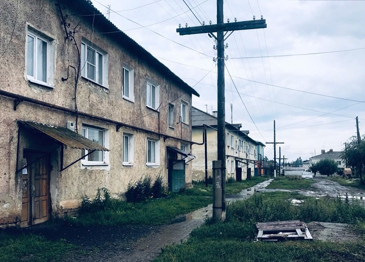 Погода в селе покровском свердловская область. Село Покровское Свердловская область улица Ленина магазин.