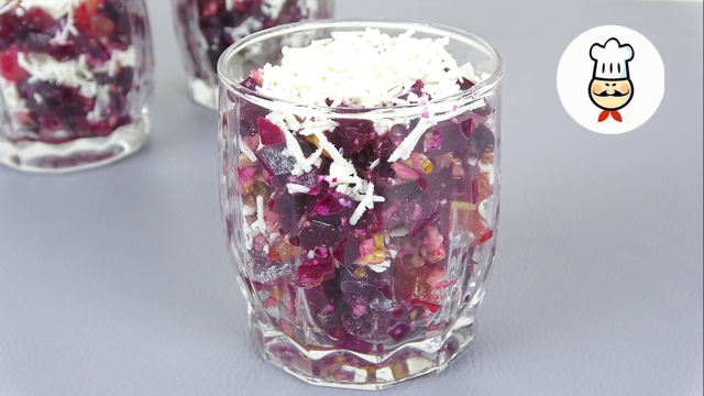 Фото к рецепту: Салат  рубины под снегом 