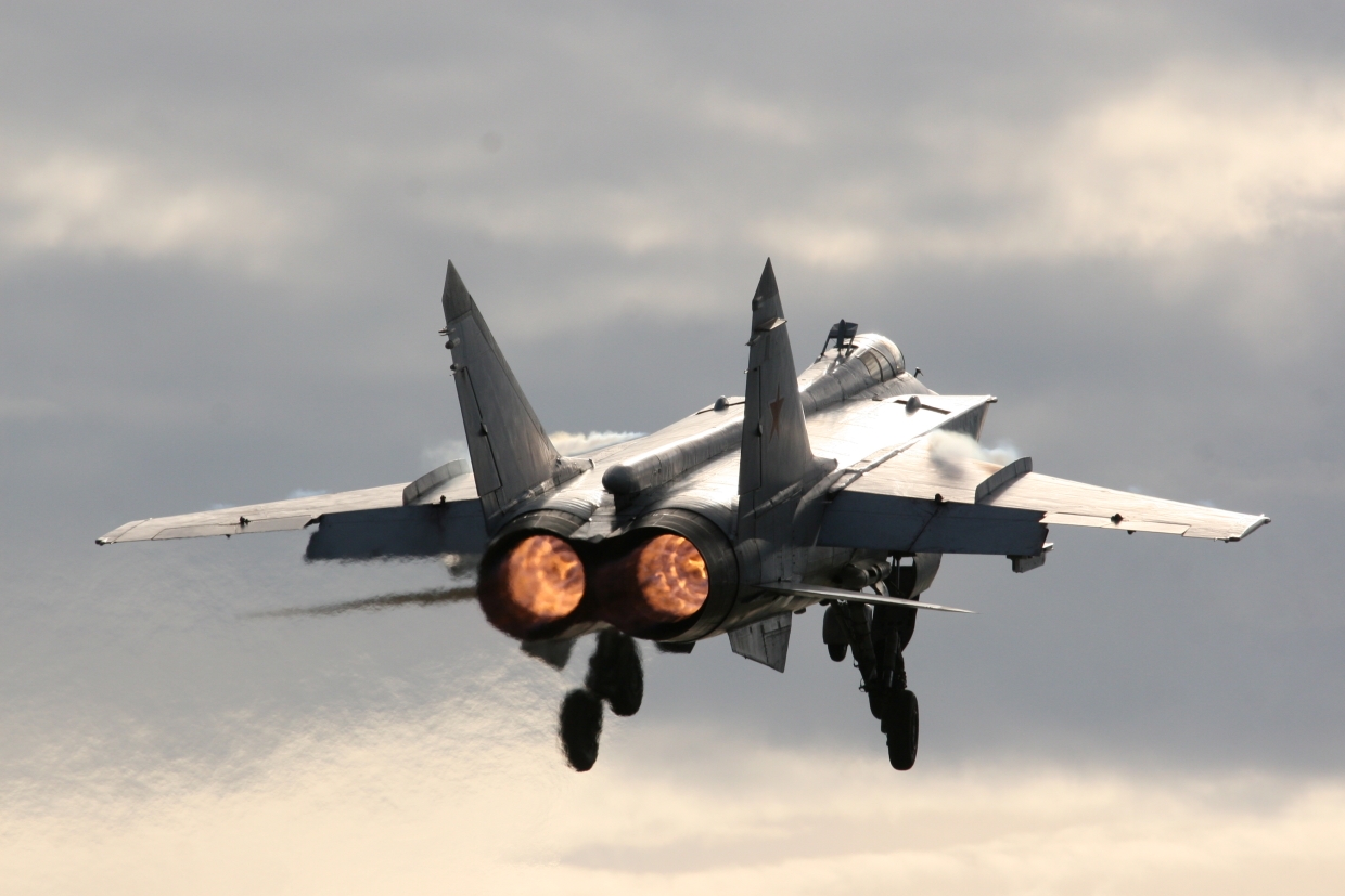 ВКС РФ на Камчатке уничтожили в стратосфере самолет «противника»