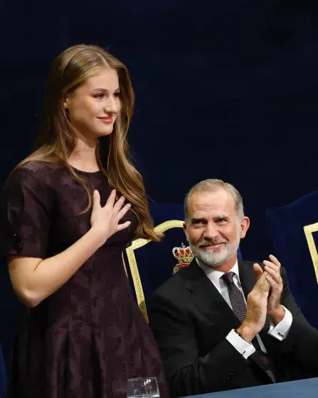 Принцесса Леонор с отцом