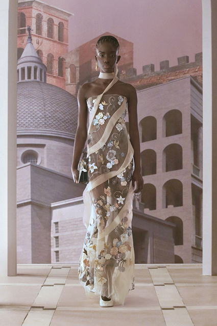 Неделя высокой моды: Кейт Мосс с дочерью, Паулина Поризкова, Кристи Тарлингтон в фильме-показе Fendi от Луки Гуаданьино Новости моды