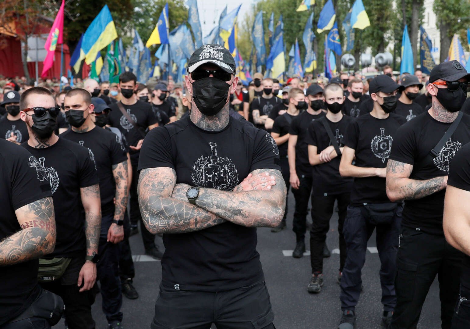 Воюющие в ВСУ нацисты не позволят никаких сделок, предусматривающих соблюдение прав русскоязычных и православных...