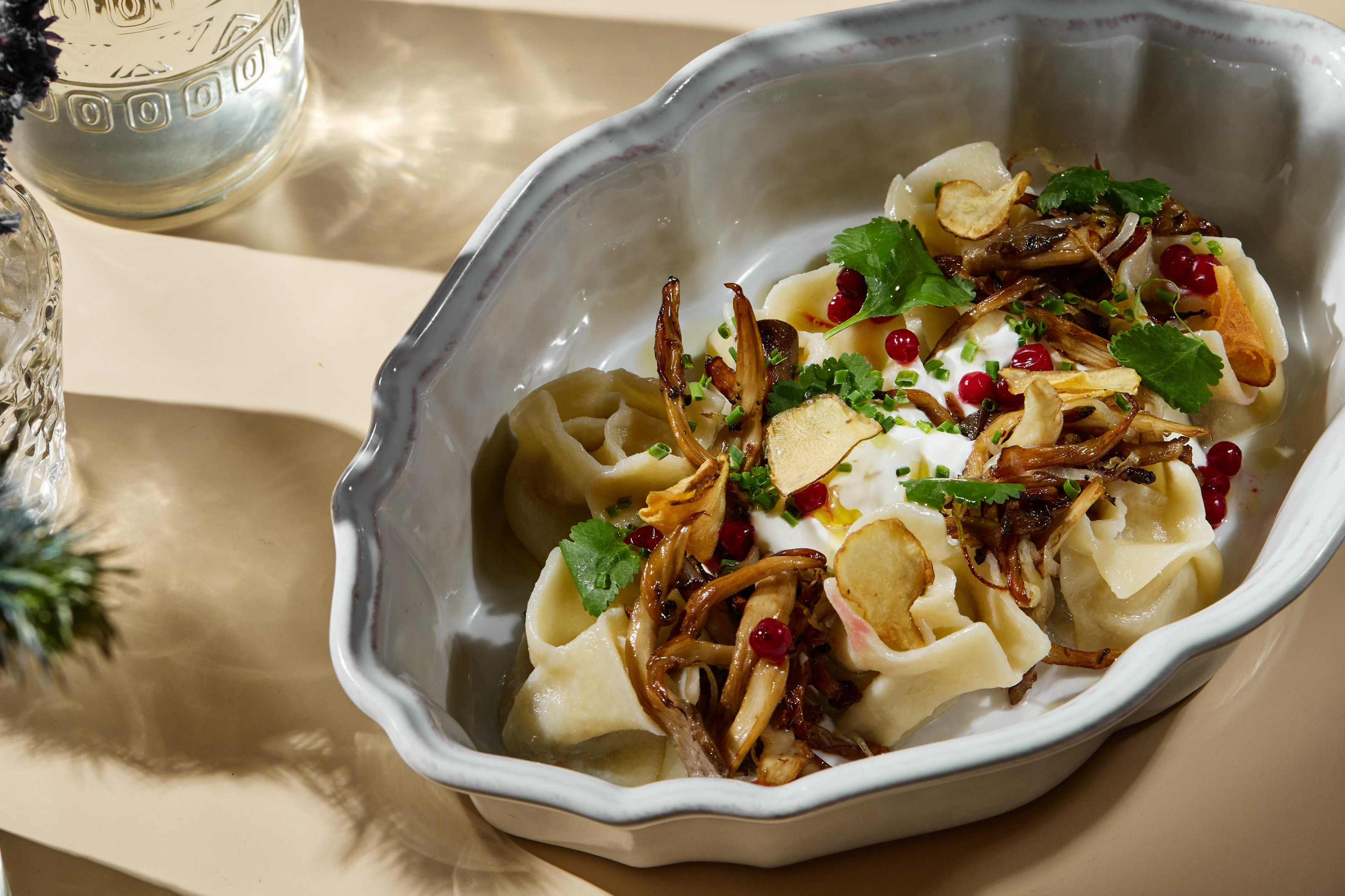 Постное меню-2026 в московских ресторанах: какие блюда стоит попробовать салат, белыми, грибами, кокосовым, авокадо, томатов, овощами, картофель, брокколи, кремом, овощей, соусом, постное, заправкой, сельдерея, можно, капустой, постной, вешенками, свежей