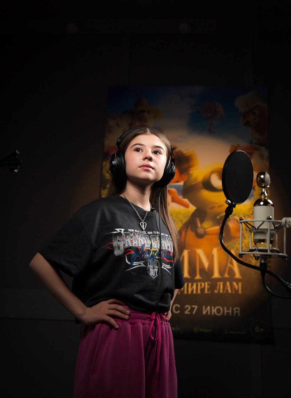 Милана Хаметова озвучит главную героиню мультфильма «Эмма из мира лам»