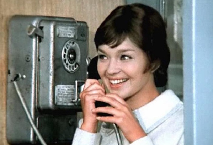 Наталья Гвоздикова о любовнице мужа и почему простила непутевого мужа Наталья Гвоздикова о любовнице мужа и почему простила непутевого мужа актриса