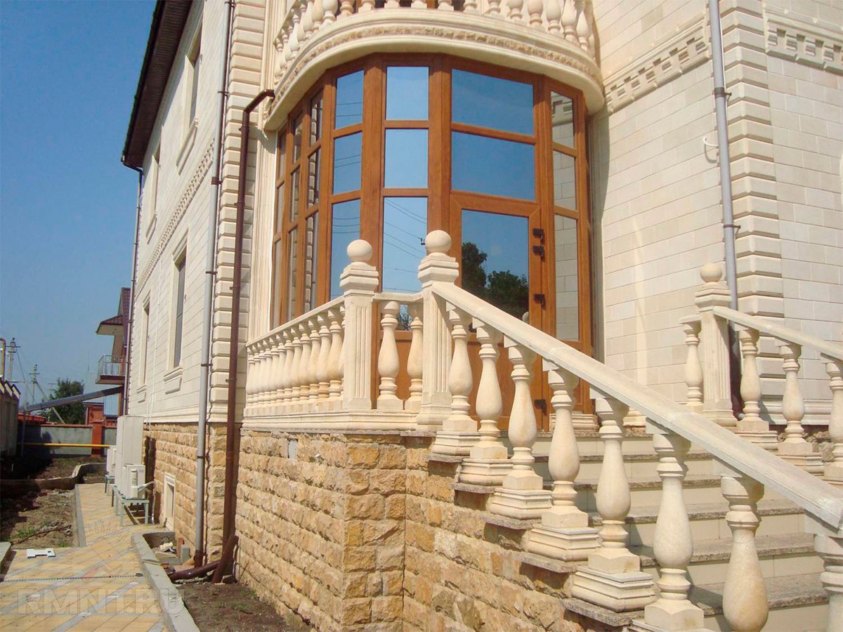 Облицовка фасада дагестанским камнем фото
