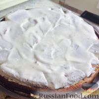 Фото приготовления рецепта: Кефирный торт "Деревенский" - шаг №13