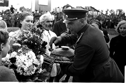 День Победы: как его праздновали в СССР 9 мая 1945 года 