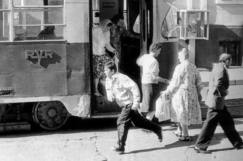 Девяностые в российской провинции Девяностые в российской провинции ретро,СССР