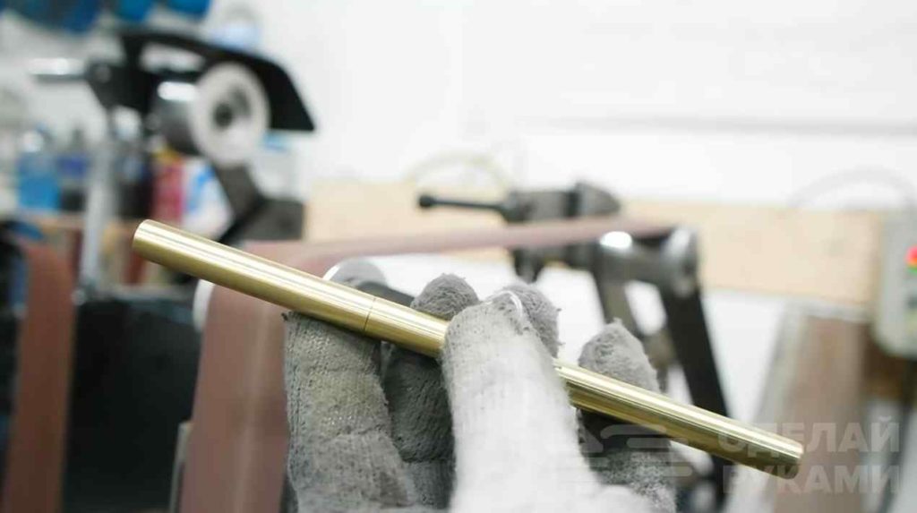 Карманный нож с ножнами из пильного диска и латунных трубок Карманный нож с ножнами из пильного диска и латунных трубок самоделкин