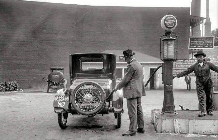Зачем 100 лет назад добавляли свинец в автомобильное топливо