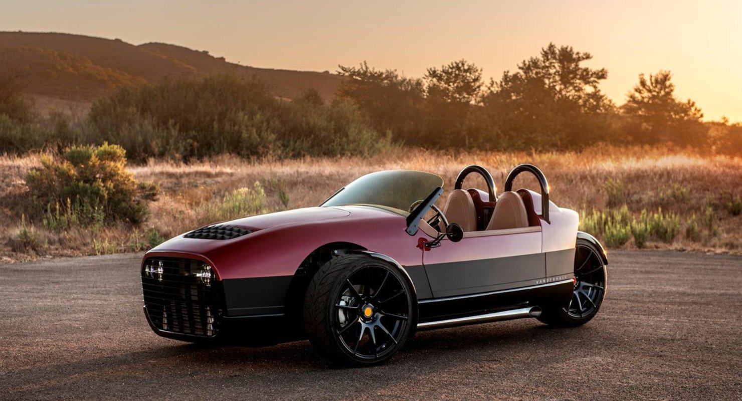 В Россию привезли уникальный трёхколёсный суперкар за 4,5 млн рублей