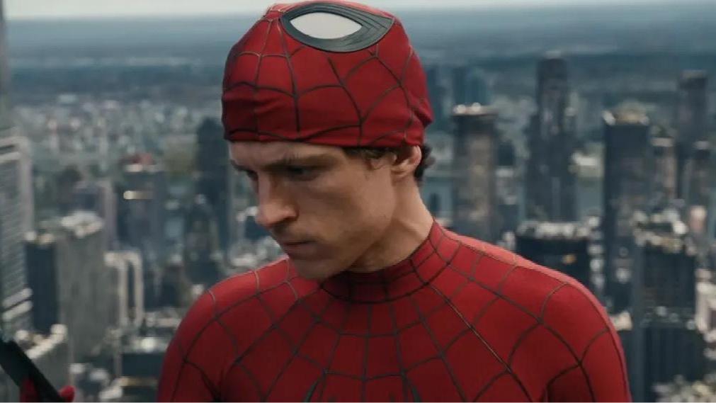 «Человек-паук: Новый день»: Питер Паркер мутирует в первом трейлере