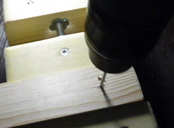 Самодельный строительный уровень за 30 минут Самодельный строительный уровень за 30 минут самоделкин