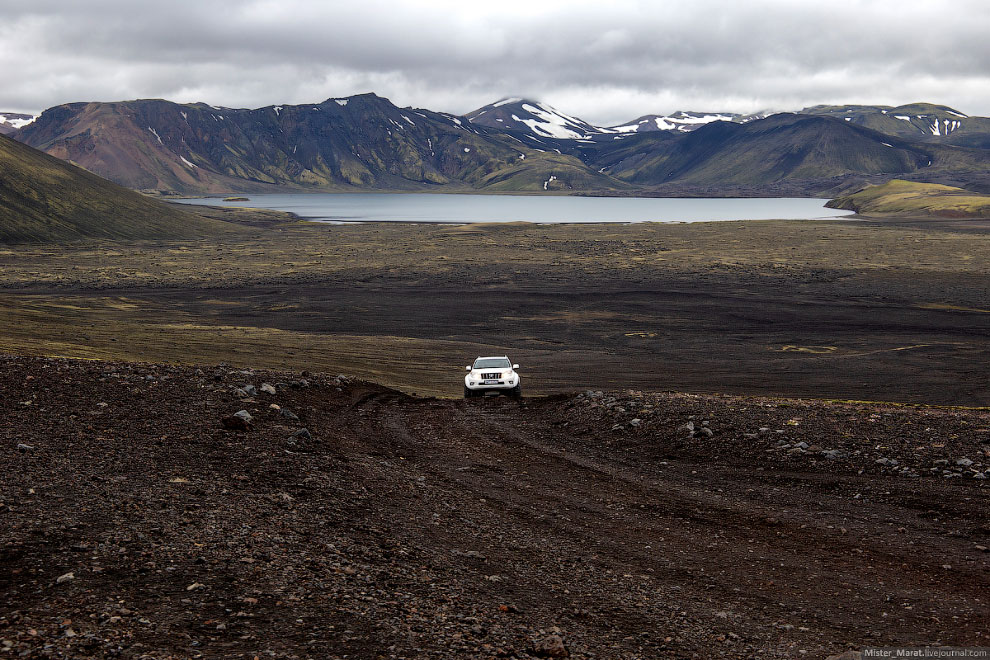 Путь к долине Landmannalaugar в Исландии
