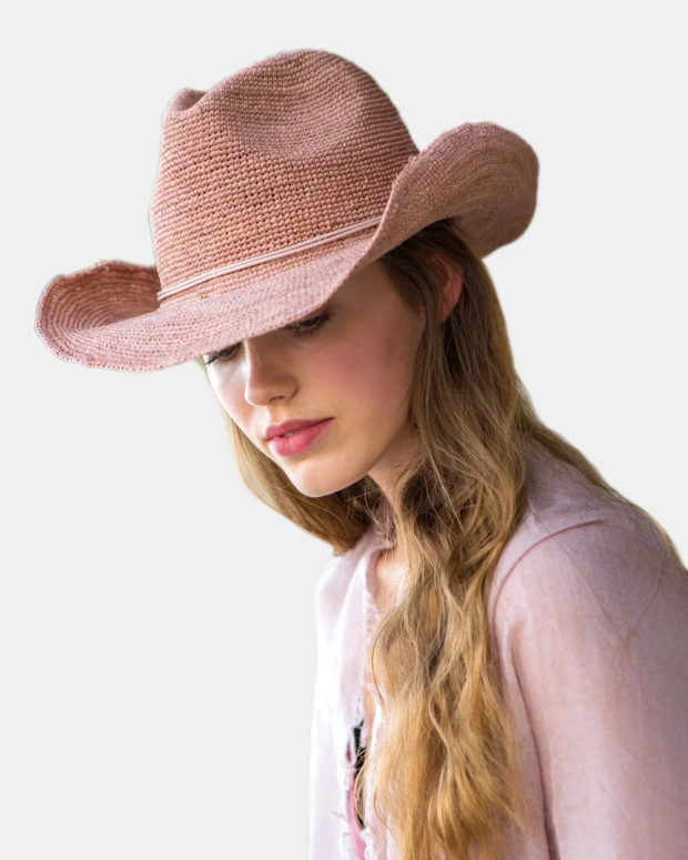 Модные головные уборы весна лето 2019: ковбойская шляпка