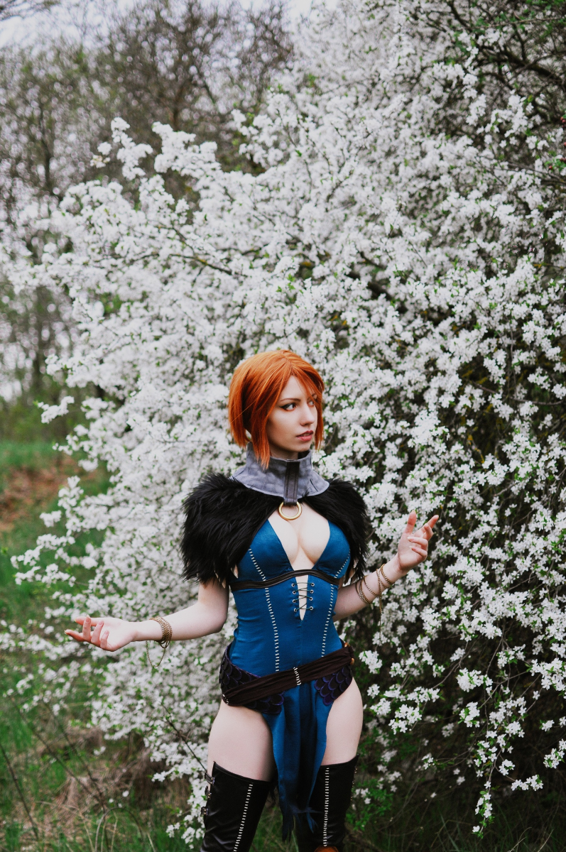 Косплей. Серый Страж - Героиня Ферелдена из Dragon Age: Начало Игры,косплей