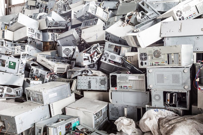 Свалка электроники в Гане: куда попадает компьютерный мусор из развитых стран мира