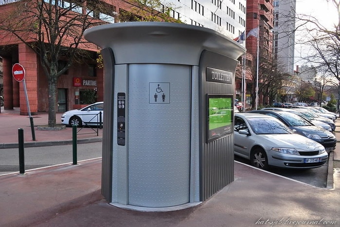 Поучительная история моего знакомства с опасным Евротуалетом