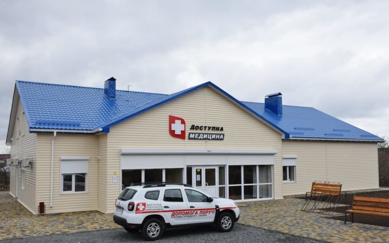 Украина пересаживает сельских врачей на Renault Duster авто и мото,автоновости,НОВОСТИ