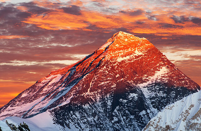 Эверест: самая высокая гора в мире