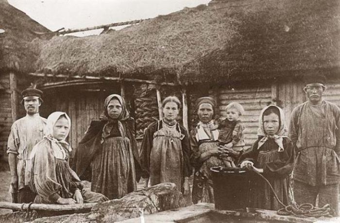 Шокирующие факты о жизни и быте русских женщин в деревне конца XIX века Шокирующие факты о жизни и быте русских женщин в деревне конца XIX века деревня