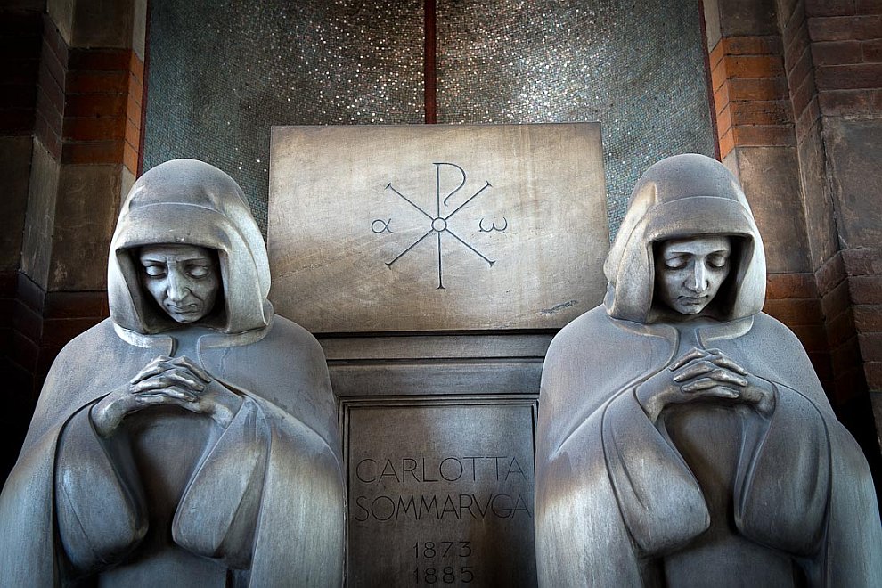 Прогулка по одному из самых красивых кладбищ в Европе Прогулка по одному из самых красивых кладбищ в Европе Европа