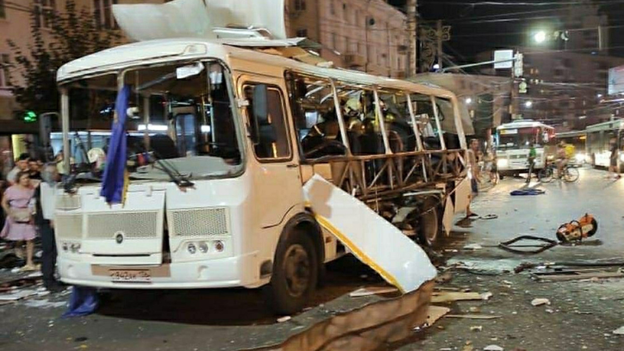 Губернатор Воронежской области отозвал себя из отпуска после взрыва в автобусе