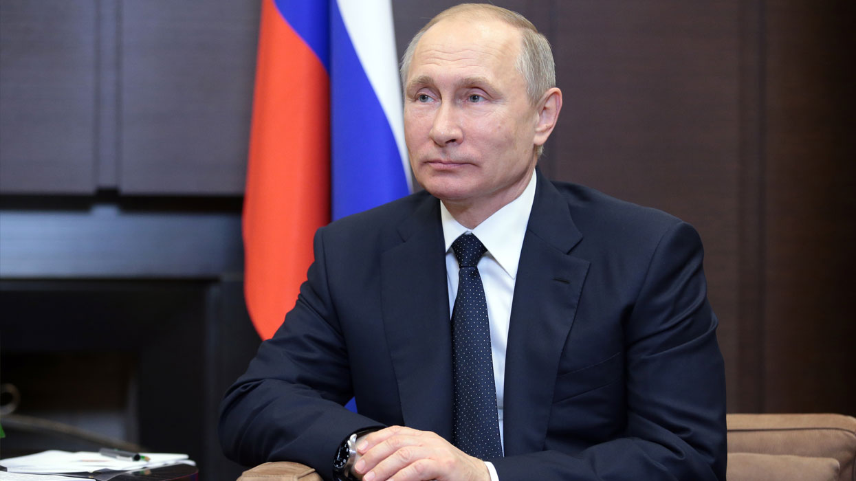 Президент России Владимир Путин во время встречи с премьер-министром Италии П. Джентилони