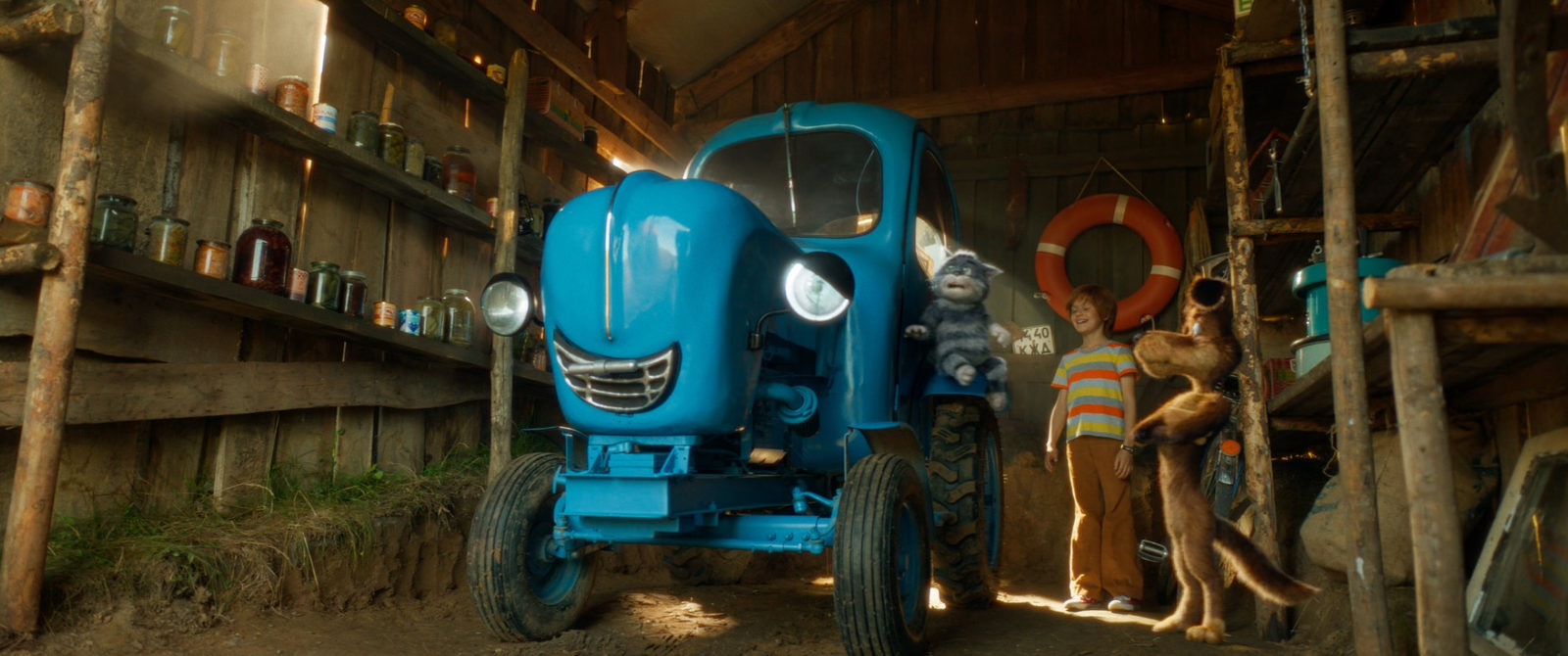 «Make Простоквашино great again!»: Тина Канделаки и ТНТ пожертвуют 5 миллионов рублей на развитие деревни