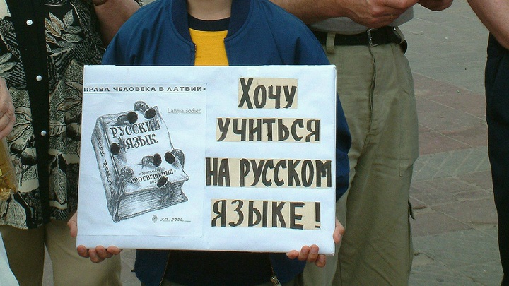 "ЛОЖЬ НА ГОСУДАРСТВЕННОМ УРОВНЕ": ЧИНОВНИКОВ КАЗАХСТАНА УЛИЧИЛИ В РУСОФОБИИ геополитика