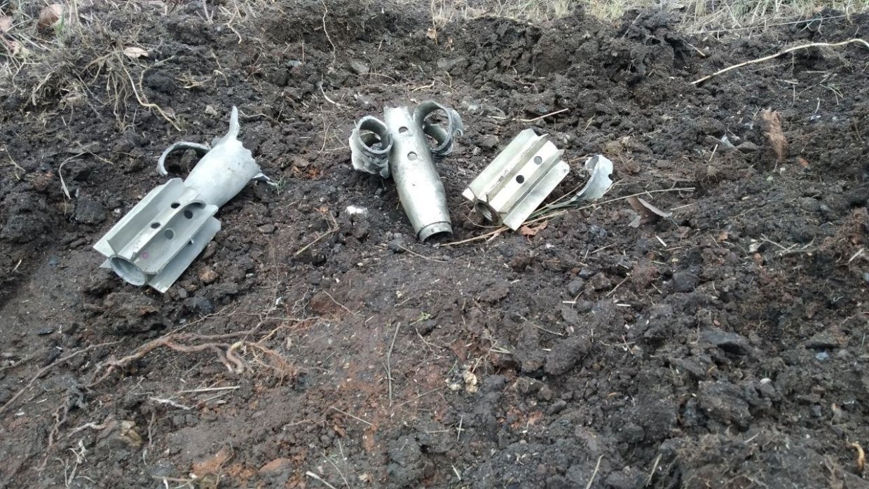 Донбасс сегодня: радикалы гибнут в боях с ВСУ, украинский десантник уничтожил свои позиции