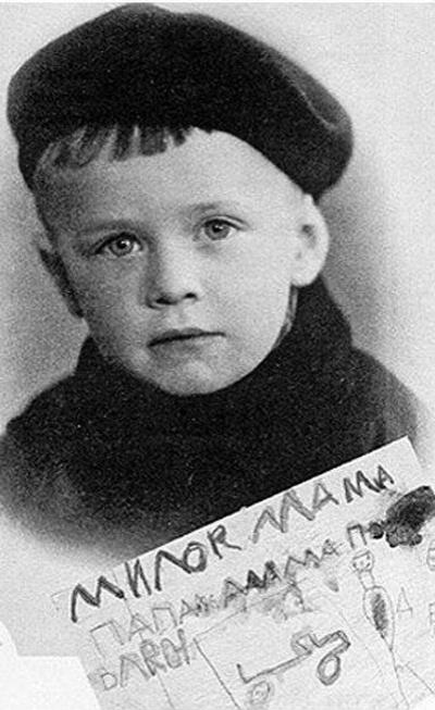 Детские фотографии российских звезд. Пугачеву вообще не узнать!