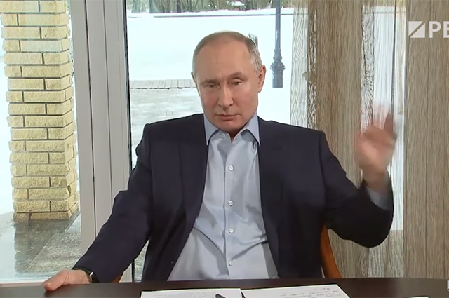 Владимир Путин высказался о брачных договорах и слухах о наличии у него 