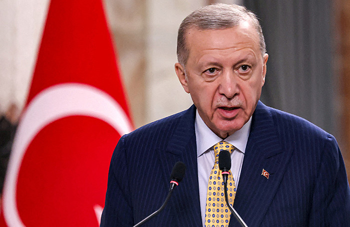 Эрдоган ночью провел экстренное заседание по поводу попытки госпереворота