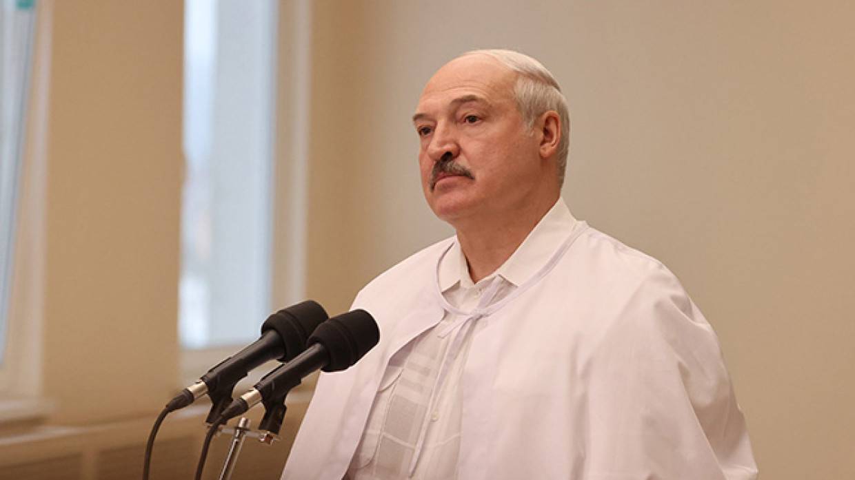 Запад отвел войска от границы с Белоруссией после заявлений Лукашенко о помощи России