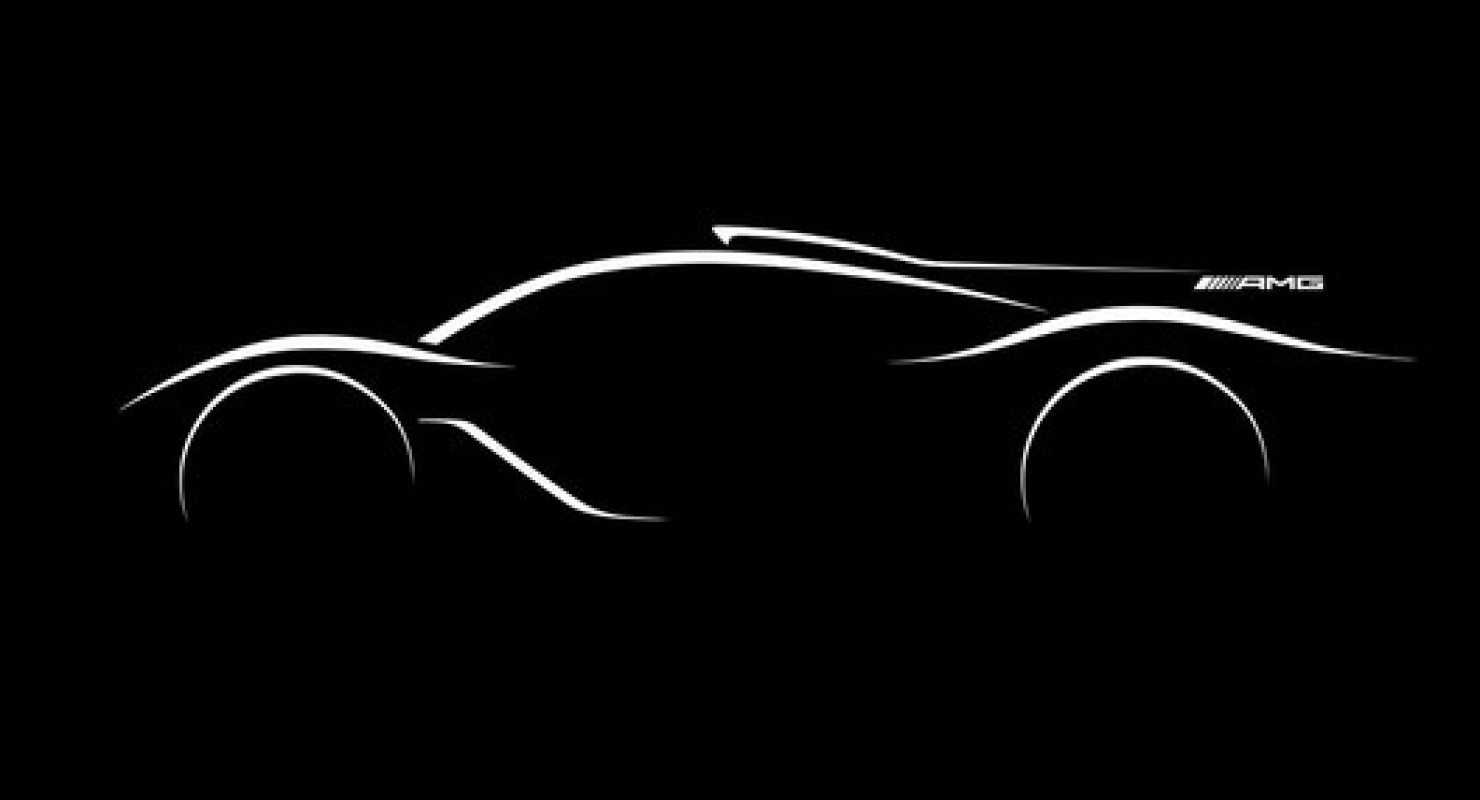 Гиперкар Devel Sixteen впервые выехал на дороги общего пользования